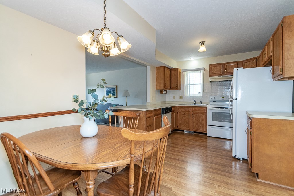 Lanmark Cove Condo Ph V - Residential