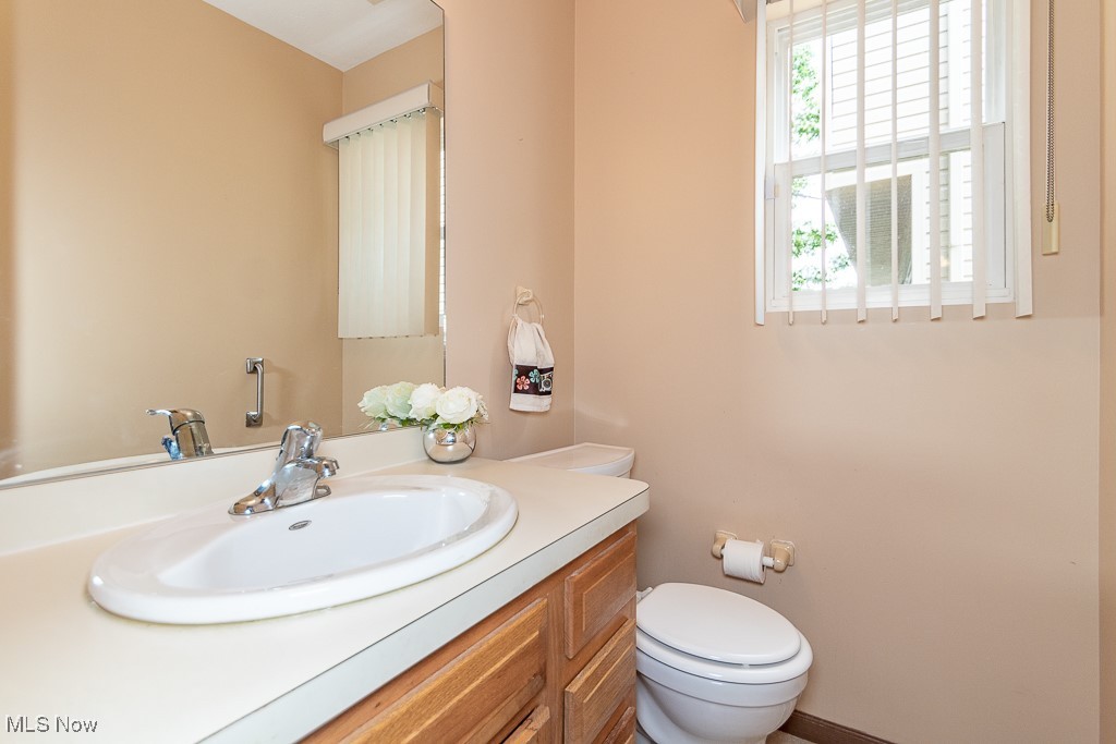 Lanmark Cove Condo Ph V - Residential