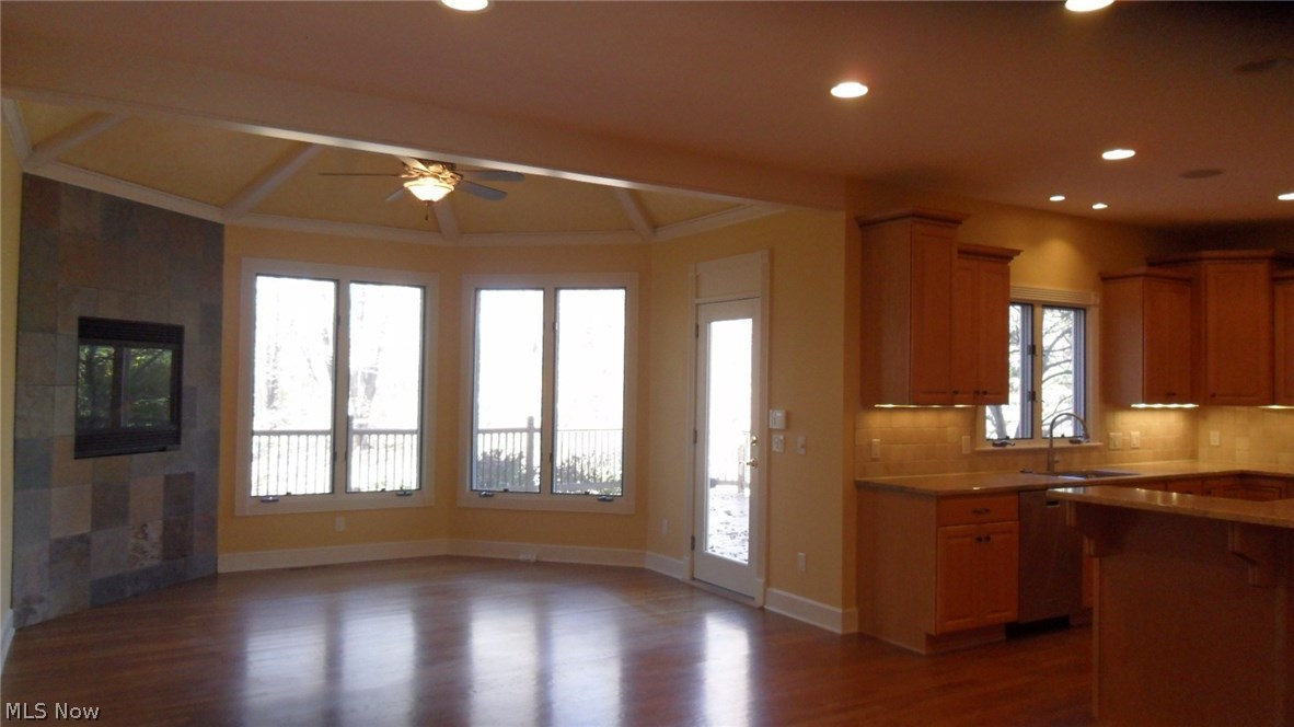 Canyon Lakes Colony - Residential