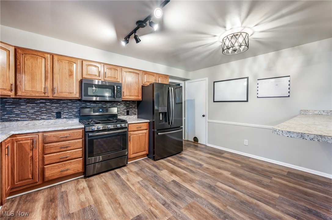 5700 Sharon Drive, Youngstown, Ohio image 11