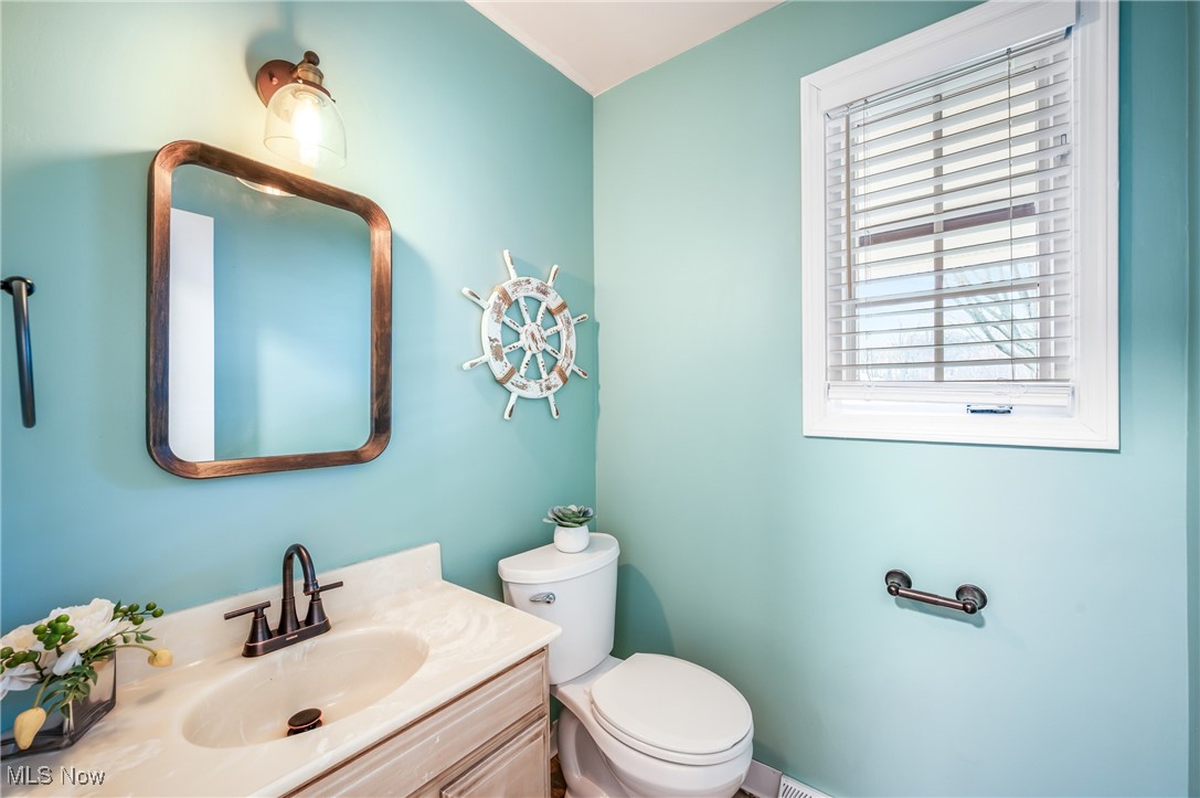 5700 Sharon Drive, Youngstown, Ohio image 21