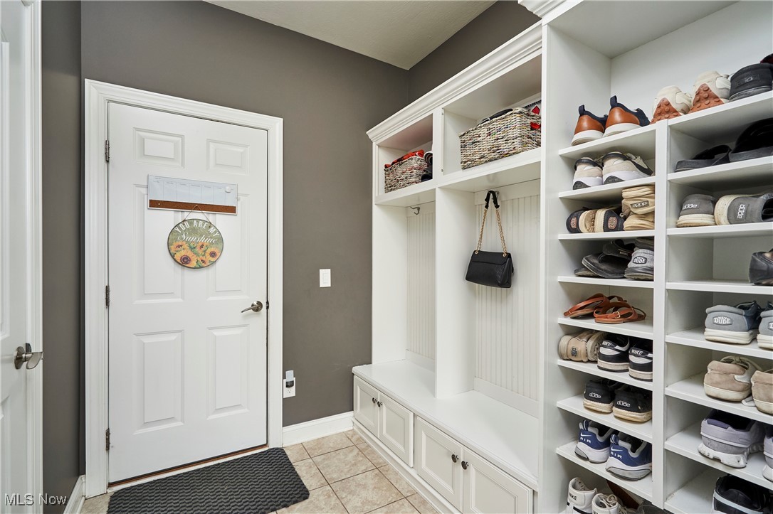 Copley, Ohio 44321, United States, 4 Bedrooms Bedrooms, ,5 BathroomsBathrooms,Residential,Active,141034