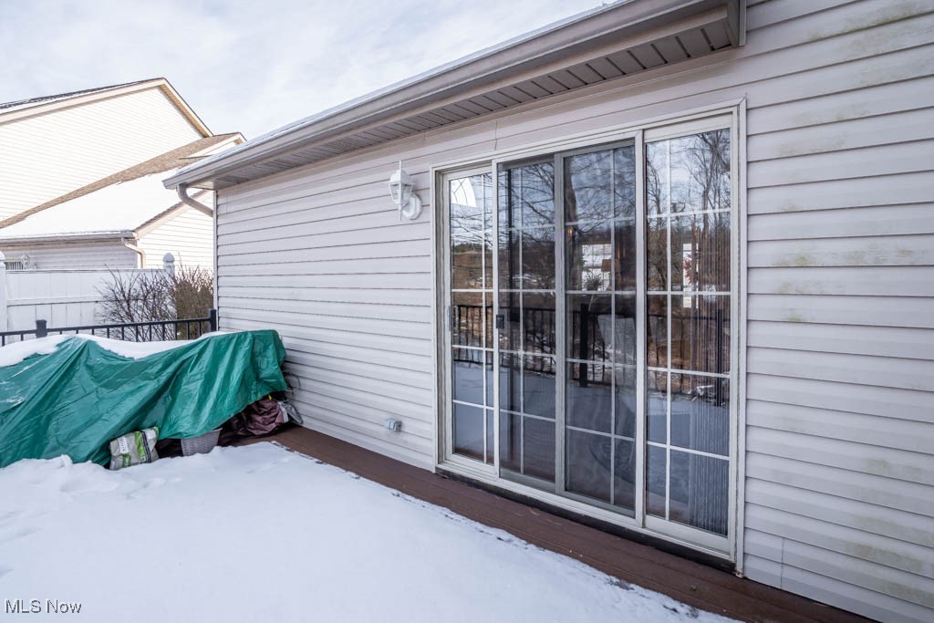 Plesant Lakes Condo - Residential