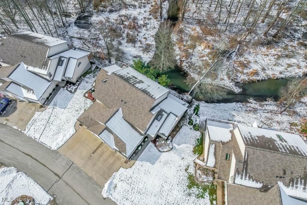 Plesant Lakes Condo - Residential