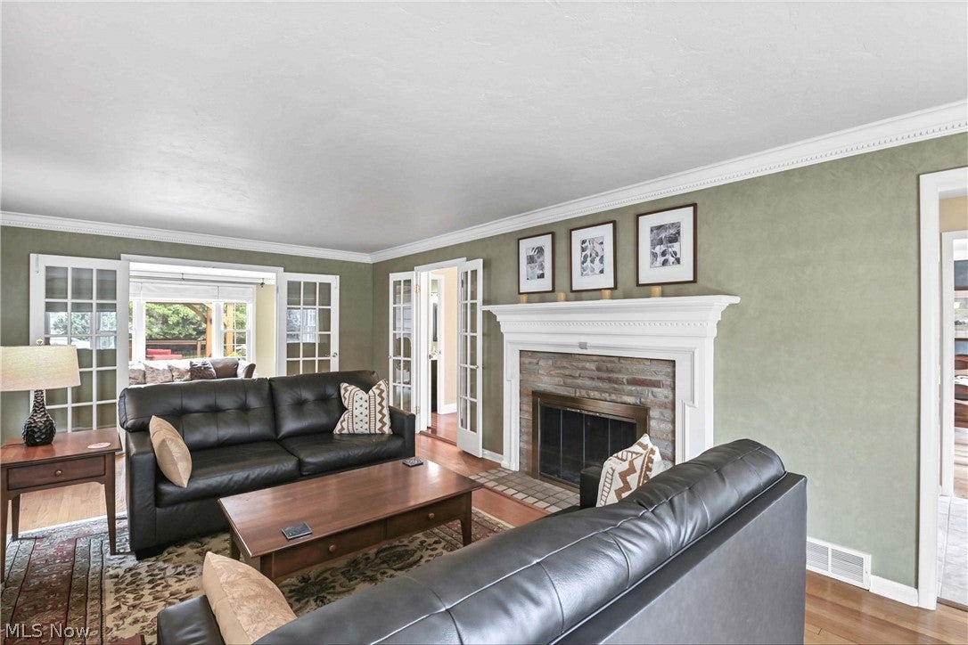 22424 Sunnyhill Drive