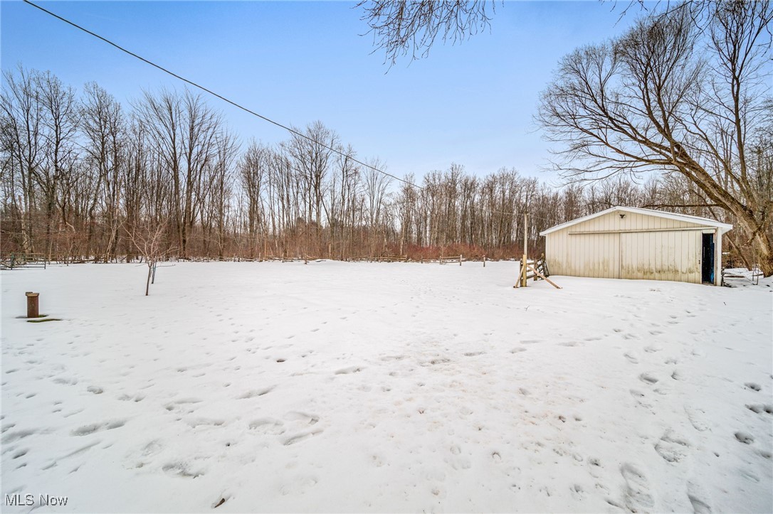 17729 Rock Creek Road, Thompson, Ohio image 29