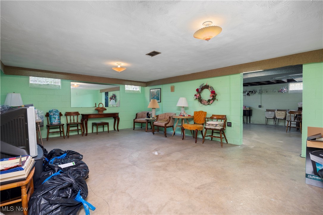 Parma Heights Dev Cos Eureka Park - Residential