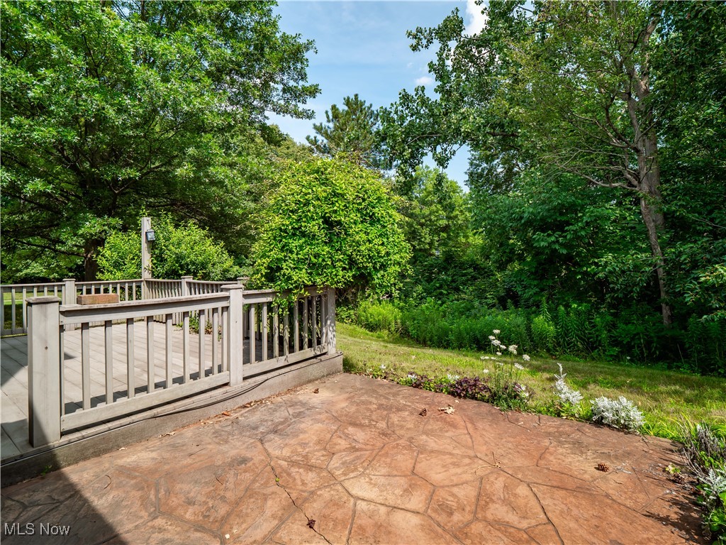 15762 Grosse Pointe Oval
