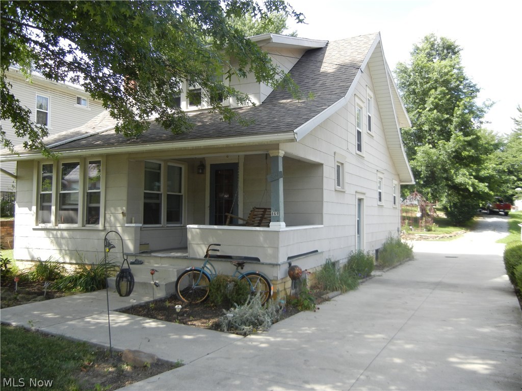Village/Sugarcreek - Residential