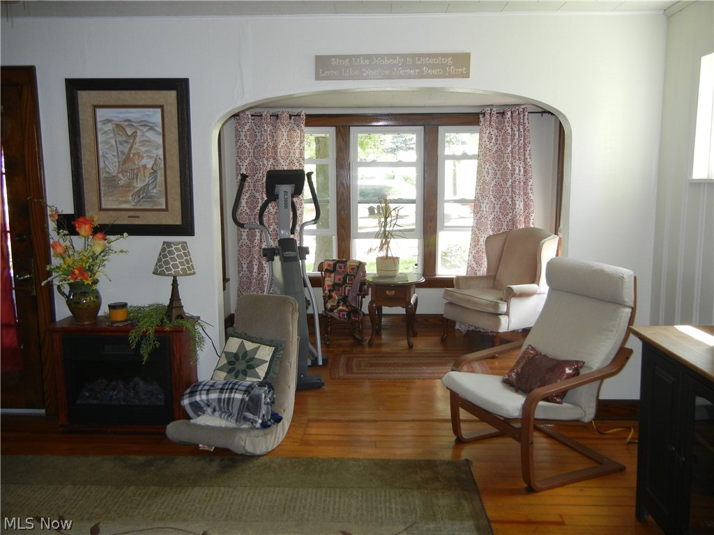 Village/Sugarcreek - Residential