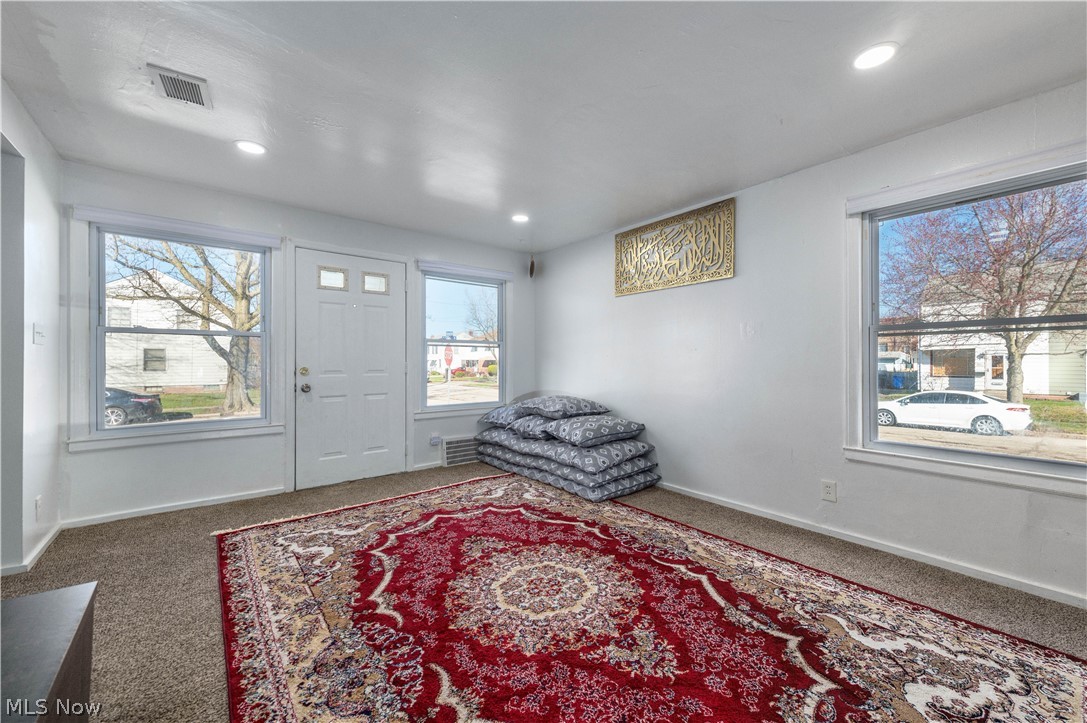 14101 Rainbow Avenue