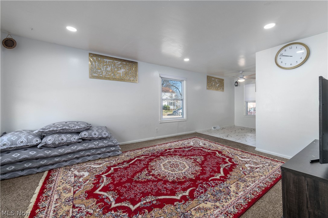 14101 Rainbow Avenue