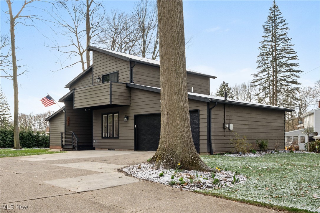 3328 Edington Road, Fairlawn, Ohio image 3