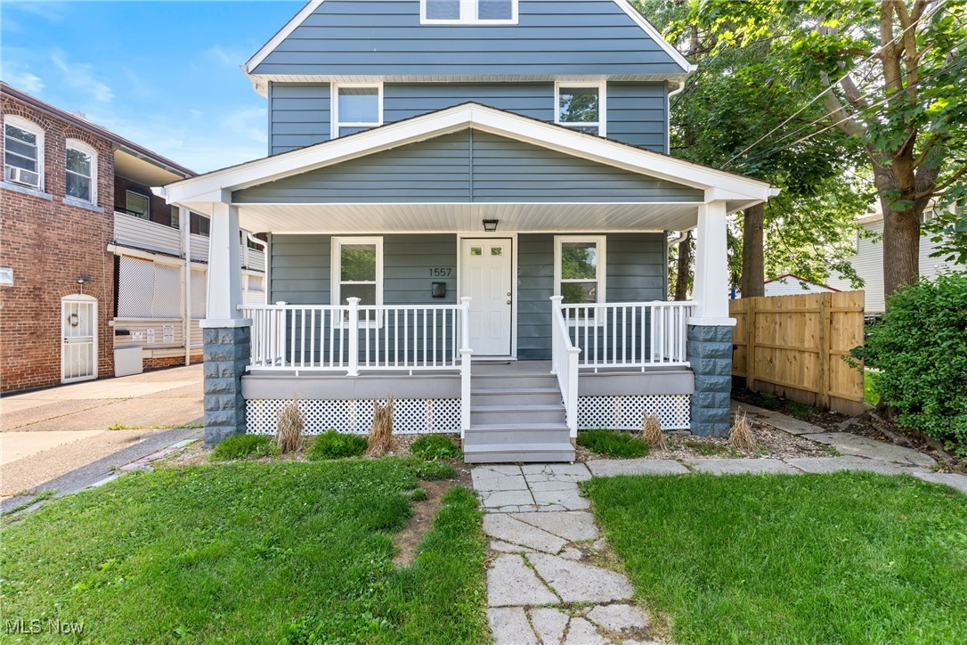 Welcome to 1557 Newman Ave — a fully renovated duplex offering incredible income potential and flexibility. With the lower unit previously rented at $1,300/month and the upper unit projected to earn $1,800+/month, this property easily fits the criteria for investors seeking strong returns. It’s also perfect for owner-occupants looking to offset a mortgage with rental income, or those wanting to convert it into a spacious single-family home.
The property features 5 bedrooms and 3 full baths in total: a 2-bed/1-bath unit on the first floor and a large 3-bed/2-bath unit spanning the second and third floors. The upper unit includes an updated kitchen and a brand-new third-floor bathroom with new stairs.
Recent upgrades (2023–2024) include:
All new appliances
New flooring throughout both units
New front porch and upper balcony
Fresh exterior paint
New gutters and entry doors
Majority of windows replaced
Located in a desirable, walkable Lakewood neighborhood near parks, dining, and RTA transit, this turnkey property requires minimal maintenance and is poised for immediate cash flow.