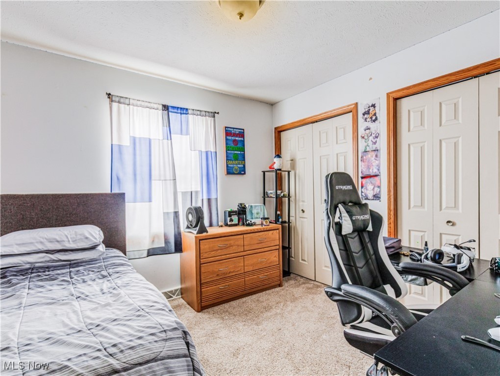 Fairfax Meadows - Residential