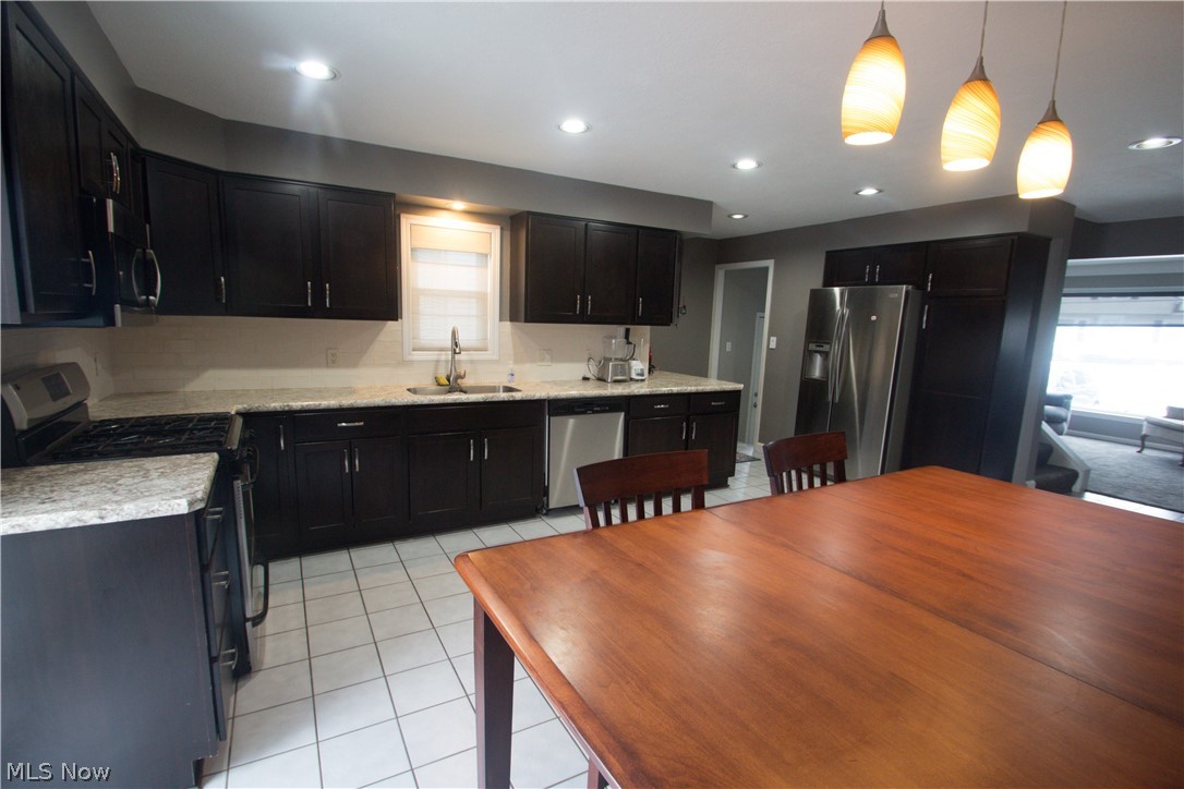 Mayridge Homes - Residential