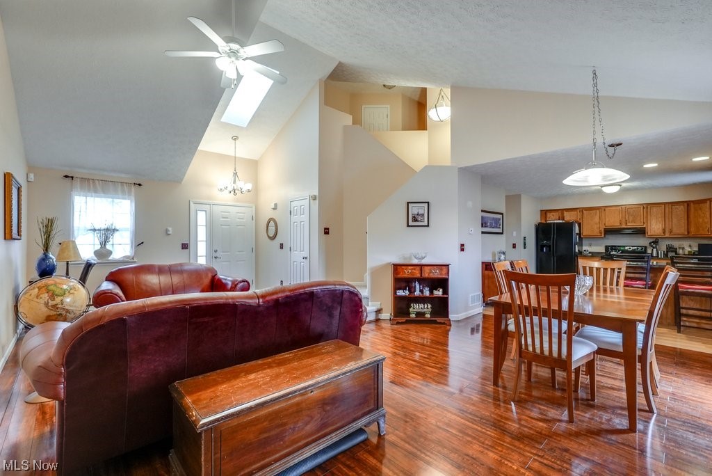 Falls River Xing Cluster Unit - Residential