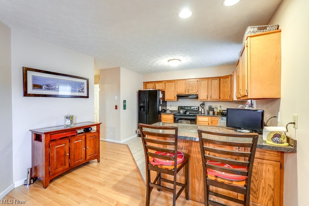 Falls River Xing Cluster Unit - Residential