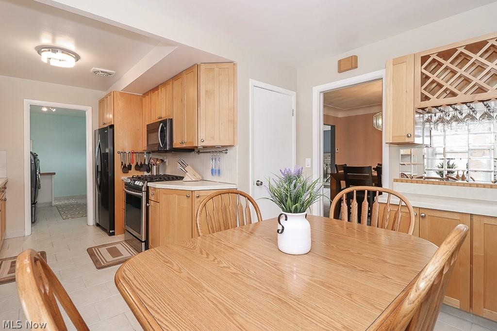 Quillians Hlnd 02 - Residential