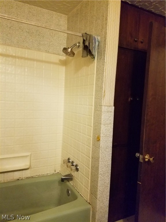 Village/East Youngstown - Residential