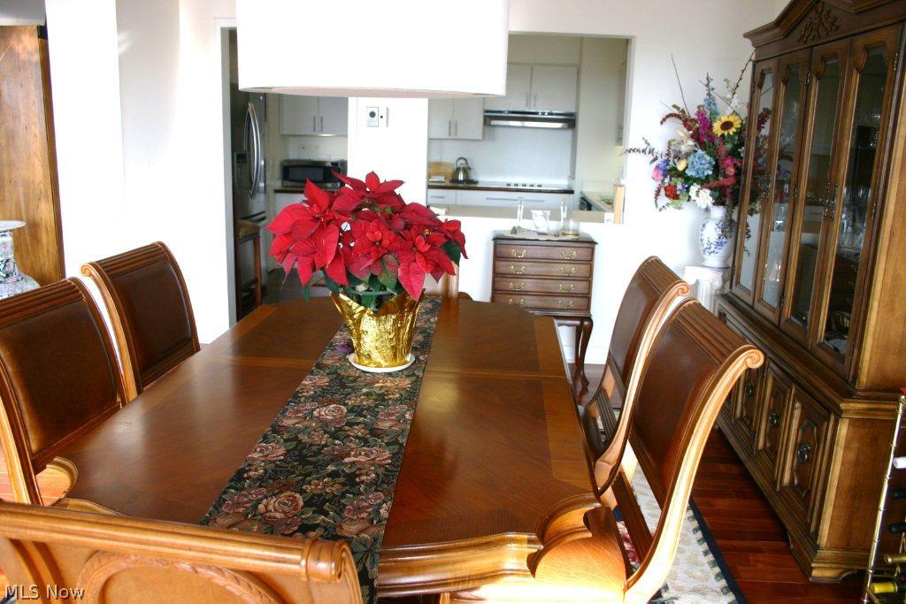 Bratenahl Place Condo - Residential Lease