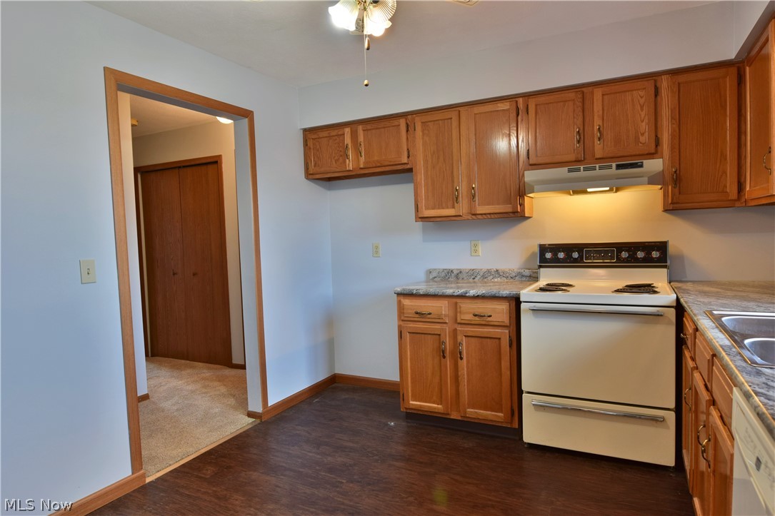 Presidential Square Estates Condo - Residential