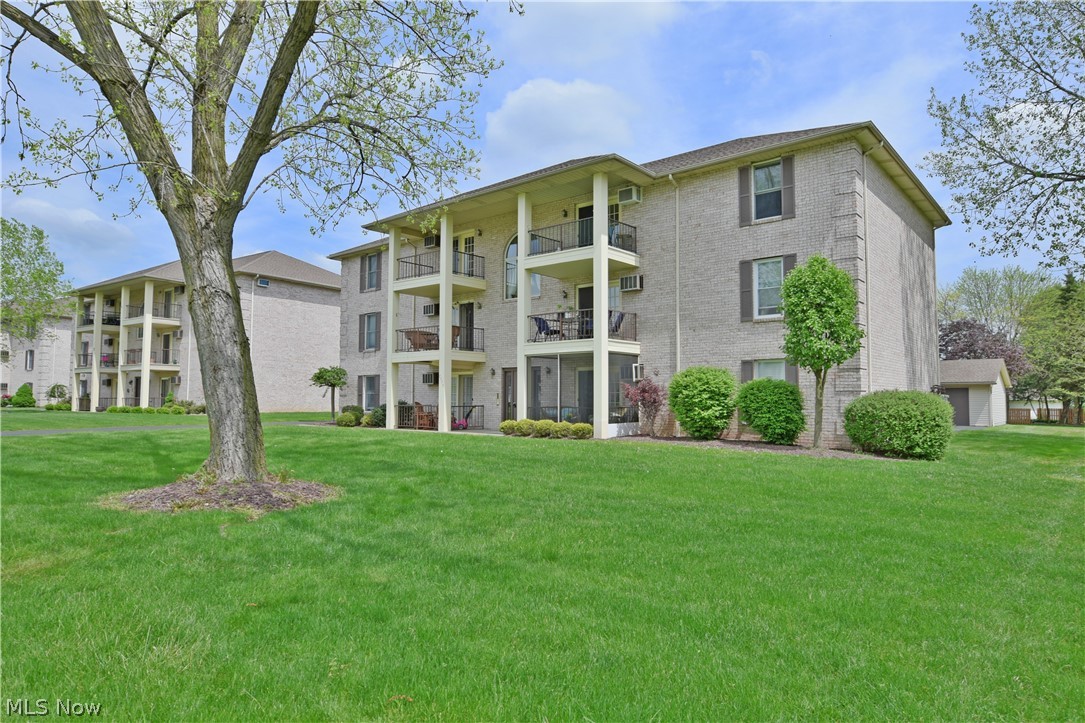 Presidential Square Estates Condo - Residential