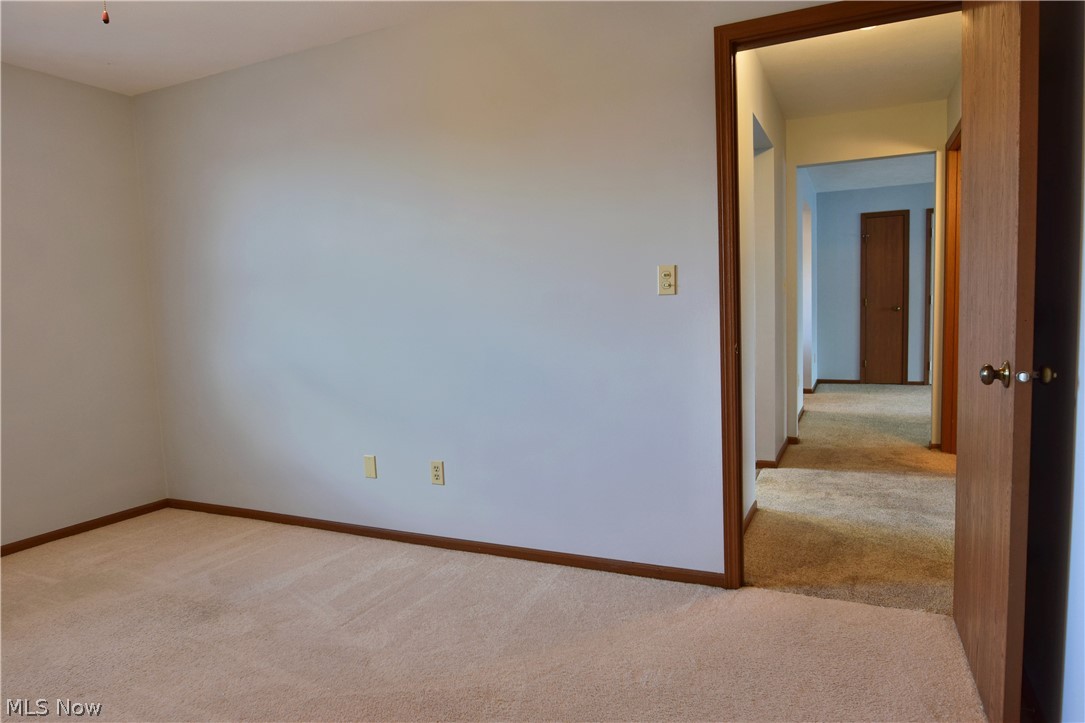 Presidential Square Estates Condo - Residential