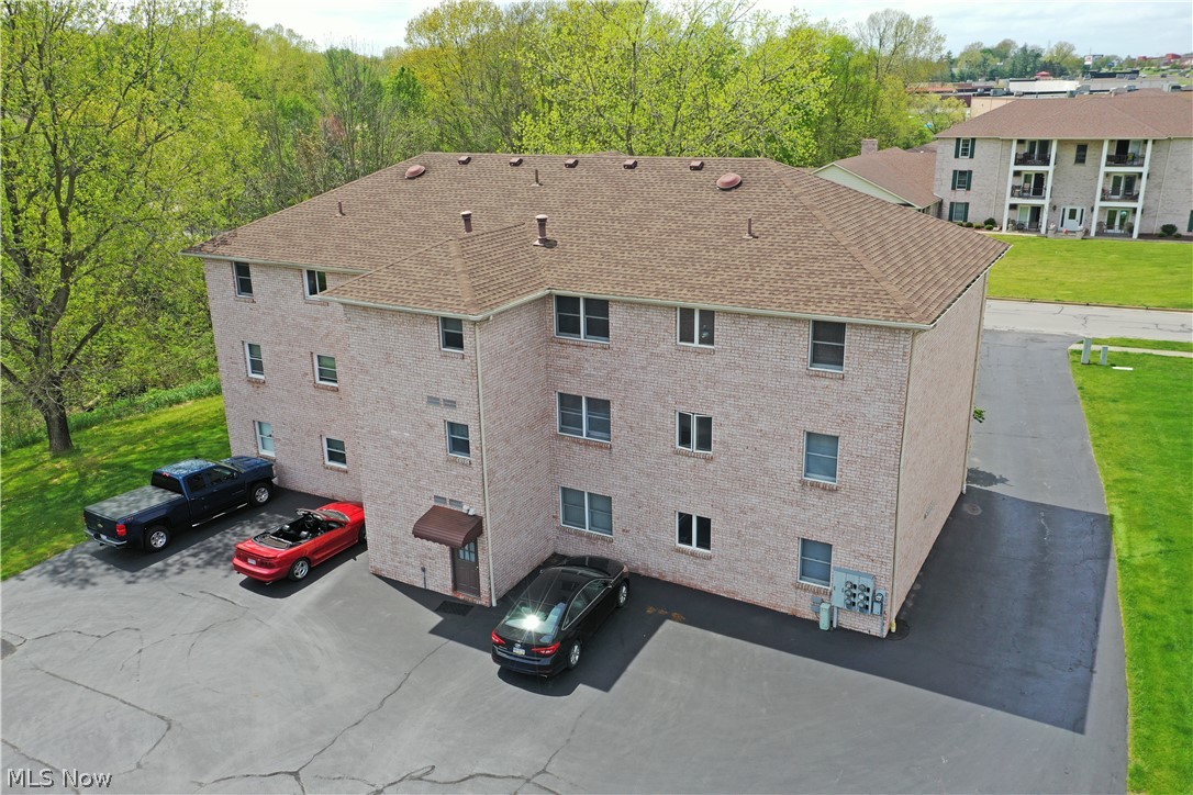 Presidential Square Estates Condo - Residential