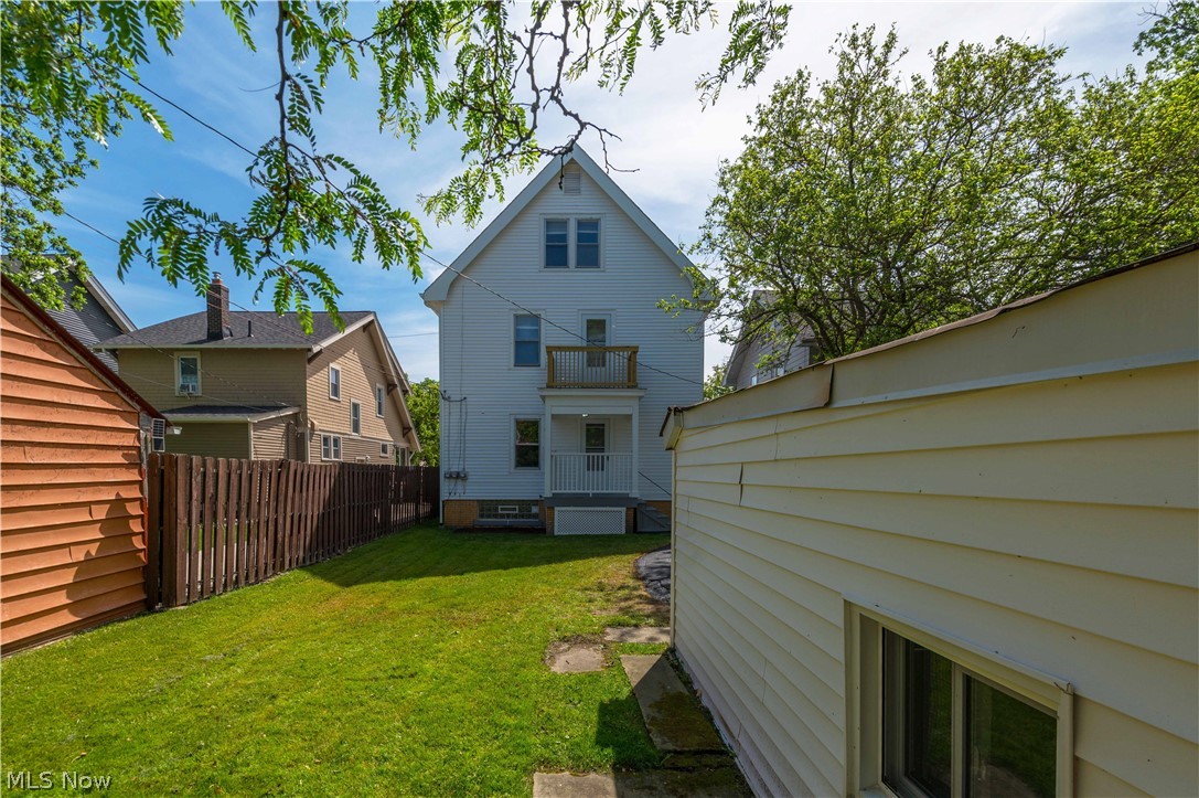 Lakewood Park - Residential Income
