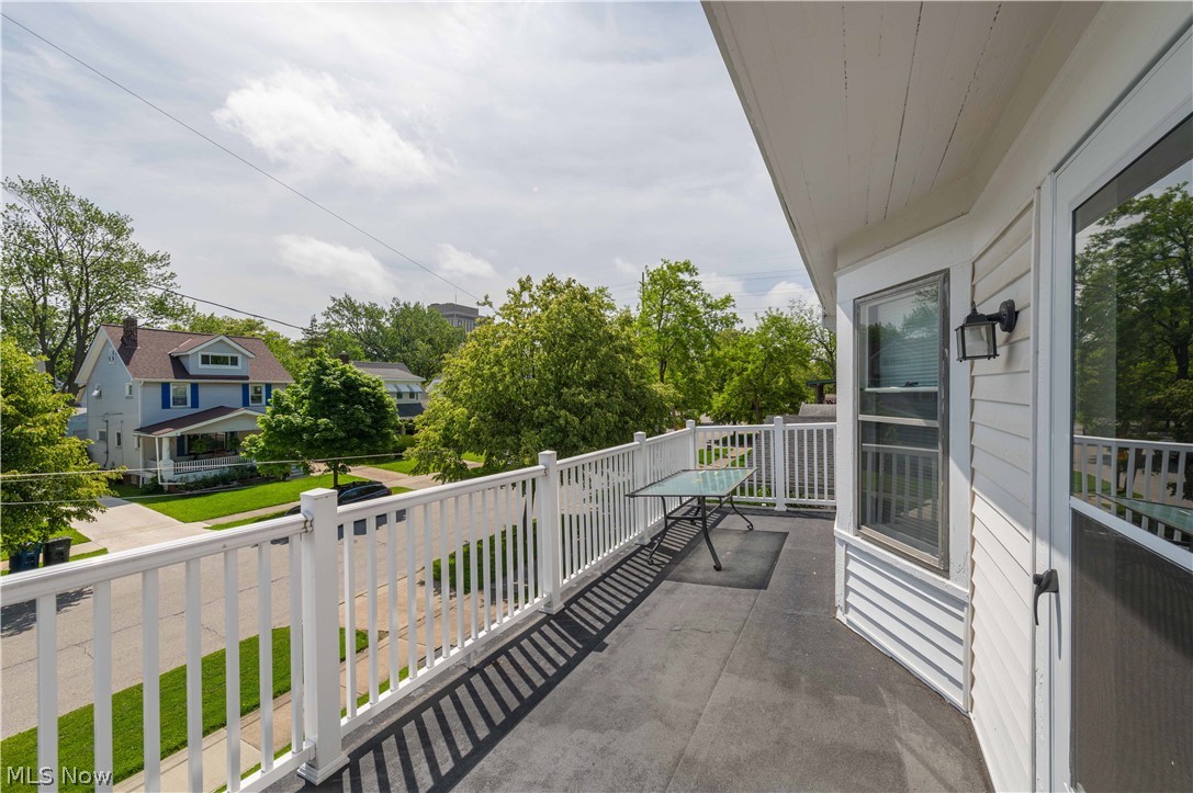 Lakewood Park - Residential Income