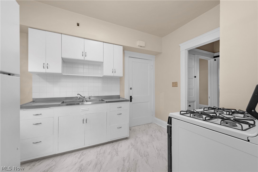 Lakewood Park - Residential Income