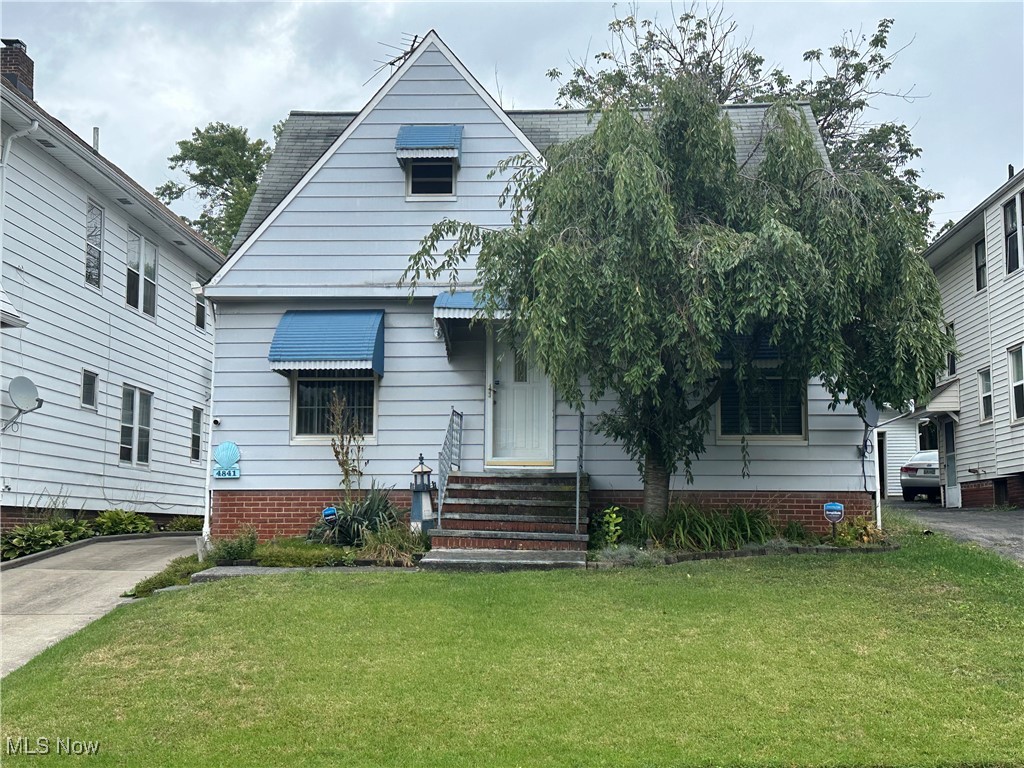 Garfield Pkwy - Residential