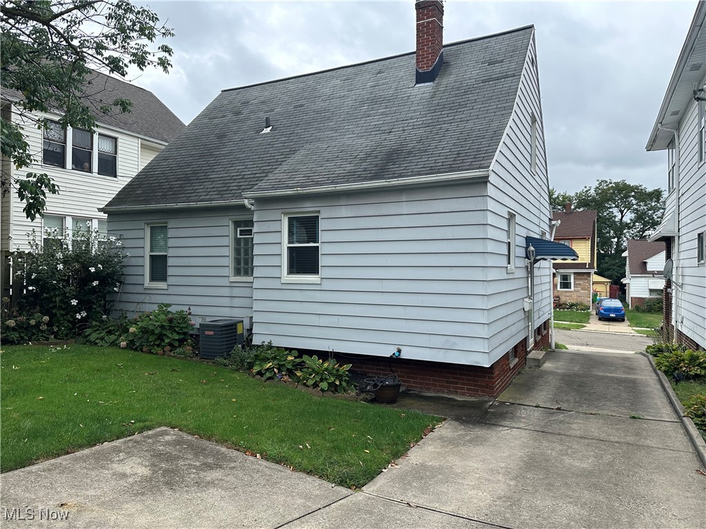 Garfield Pkwy - Residential