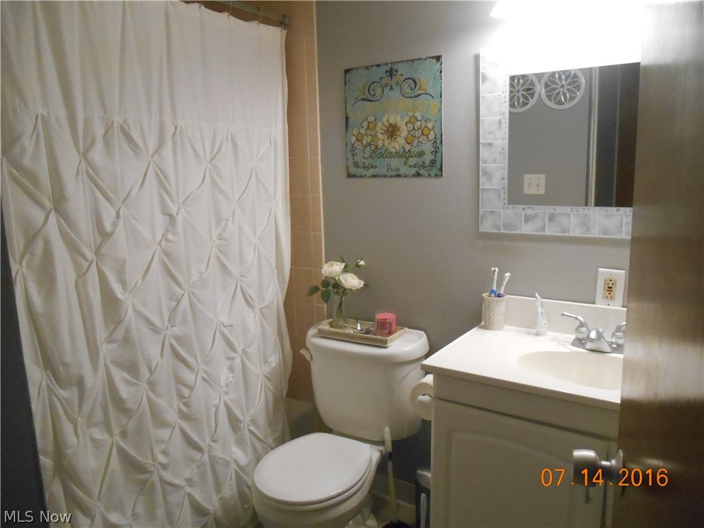 Terrace North Condos - Residential