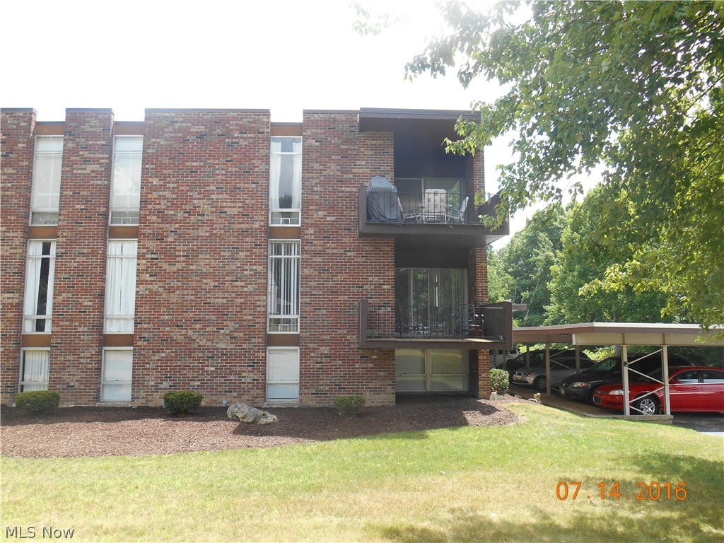 Terrace North Condos - Residential