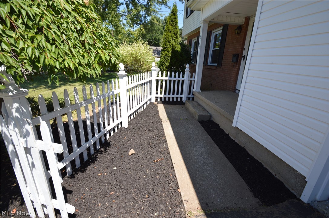 Heathercrest Acres - Residential