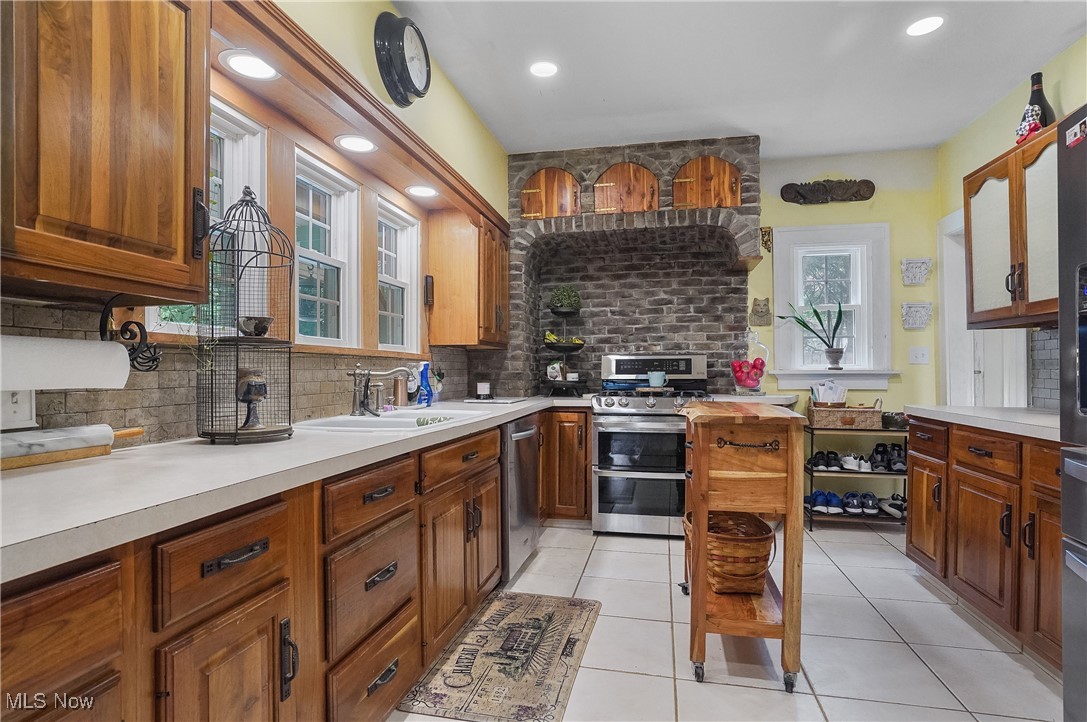 460 S Rose Boulevard, Akron, Ohio image 16
