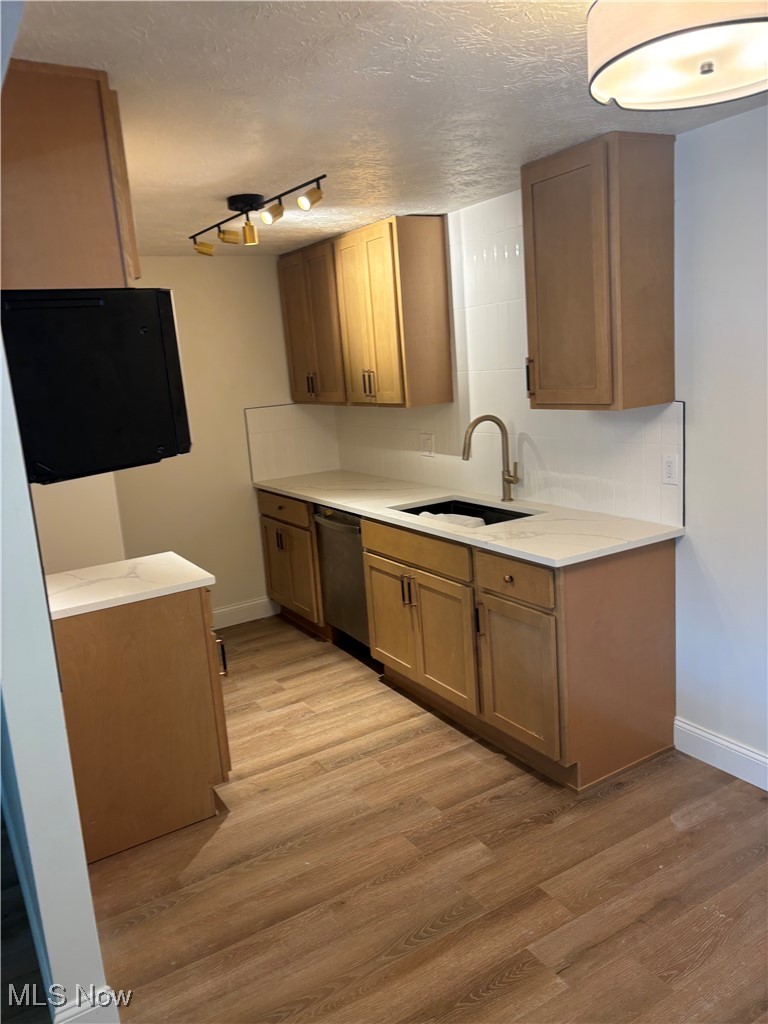 Sunrise Cove Condo #5 - Residential