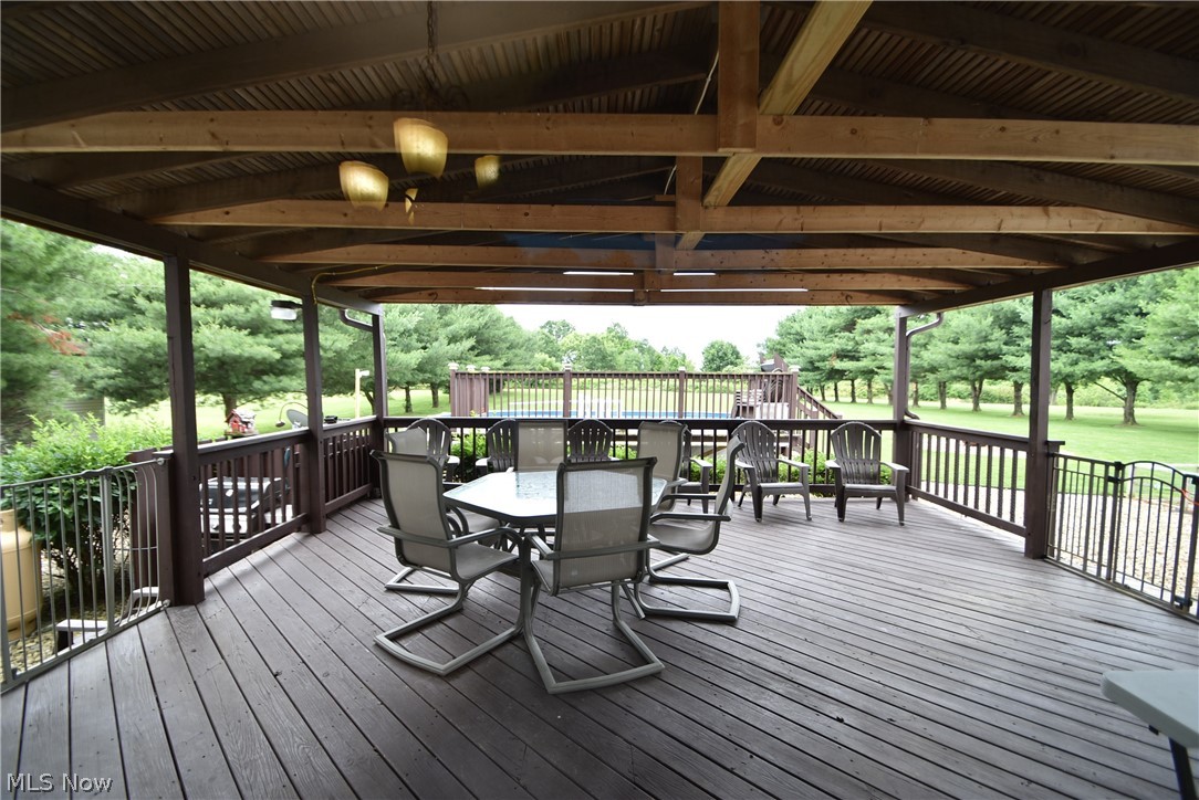 L D Dev Co Inc 01 - Residential