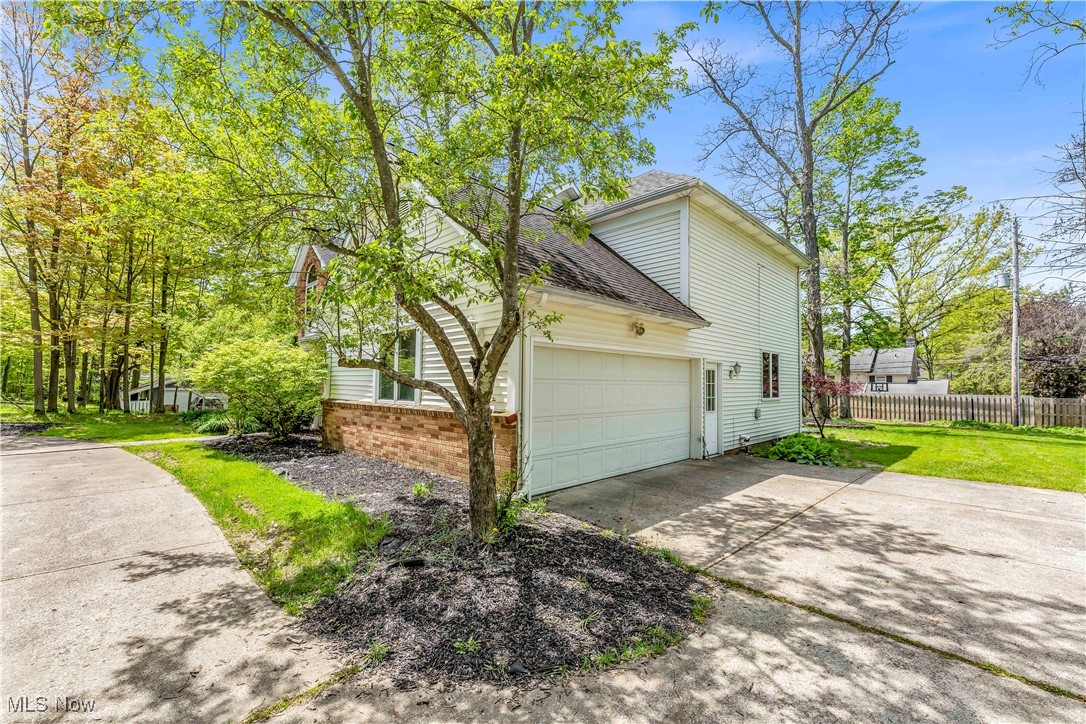 2736 Green Road