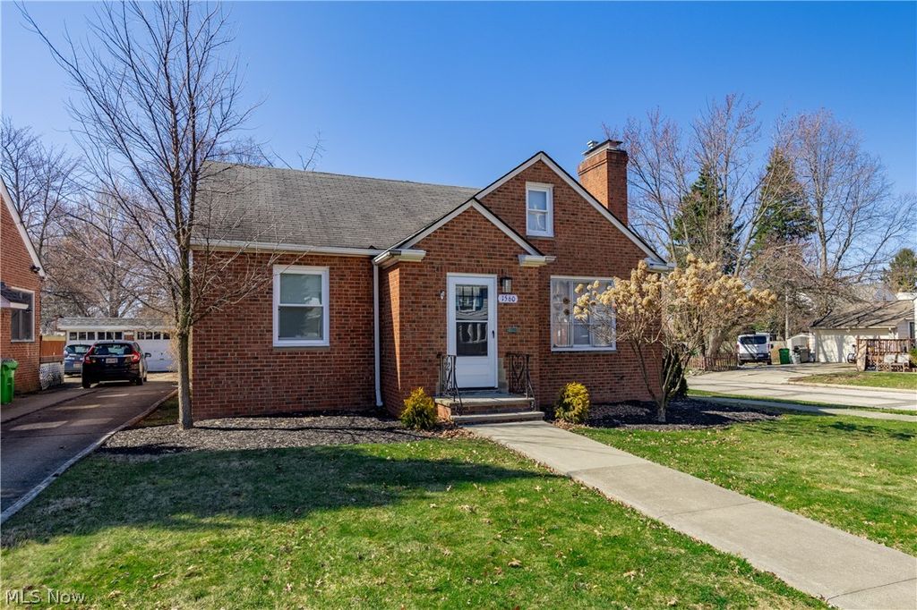 Photo of 1560 Holmden Road, South Euclid, OH 44121 (MLS # 5180455)