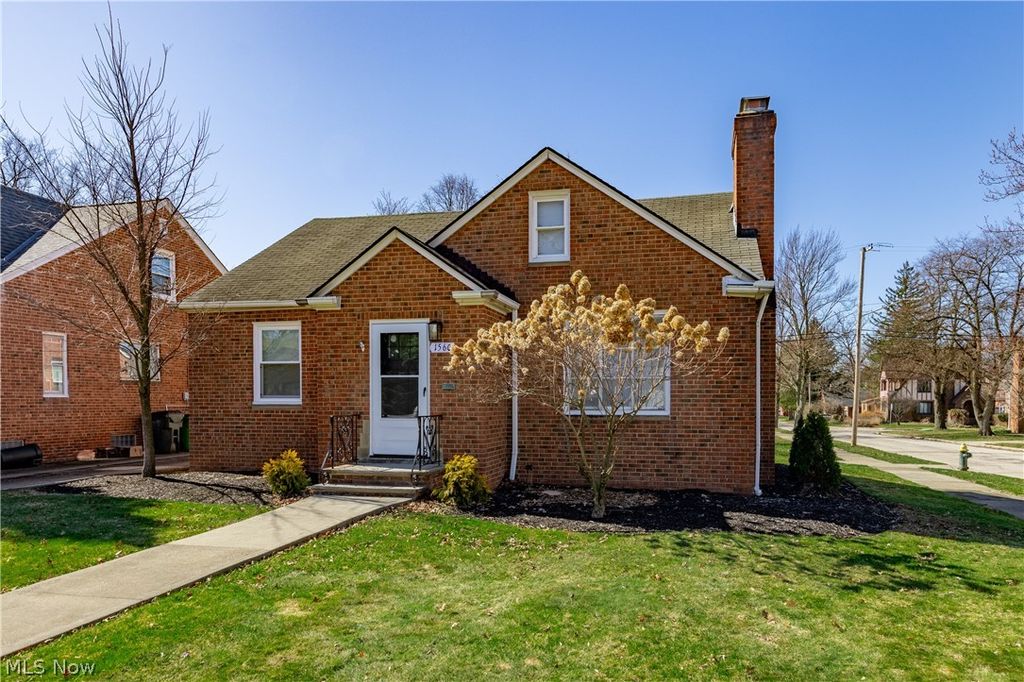 Photo of 1560 Holmden Road, South Euclid, OH 44121 (MLS # 5180455)