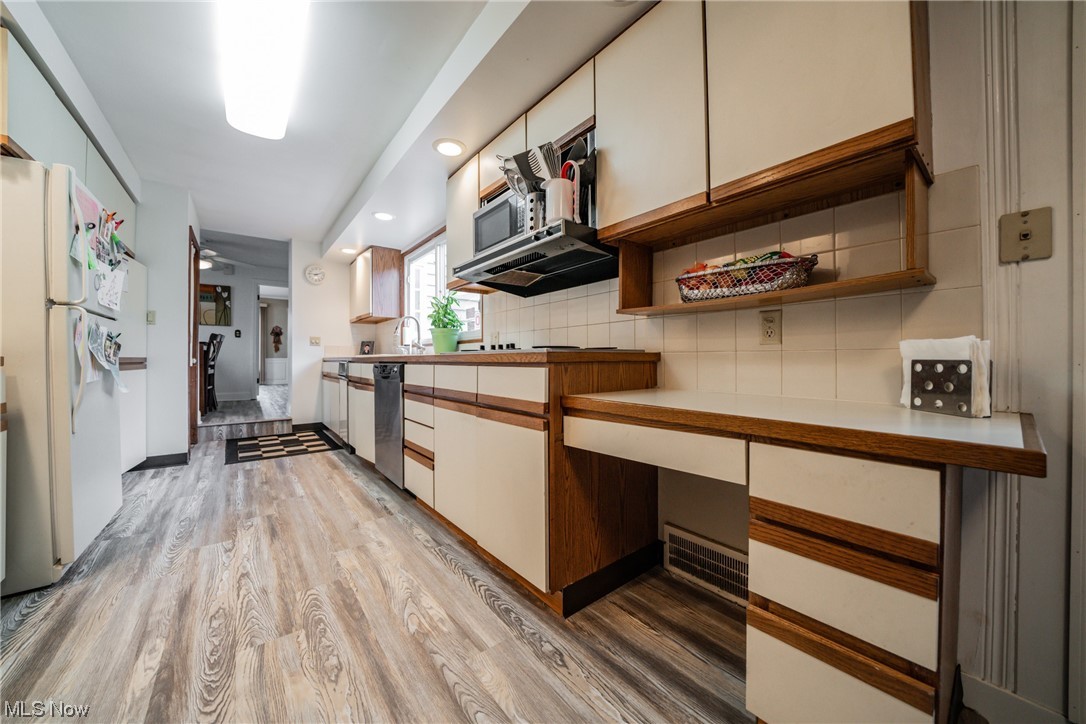 Rapid Transit Land Sales Compa - Residential