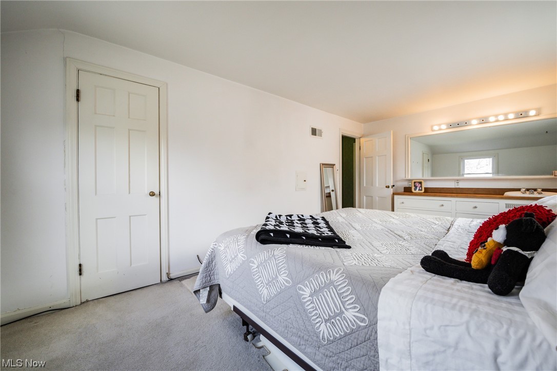 Rapid Transit Land Sales Compa - Residential