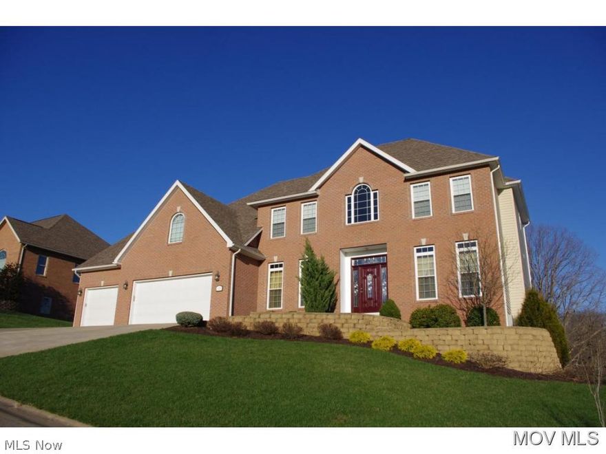 3 "on demand hot water tanks", every bedroom has a bathroom, utility garage in basement& laundry has both electric or gas for dryer. 2 ovens (1 is onvention). Average electric: $162/mo, gas: $78/mo, water/sewer: $100/mo. Tray ceiling. Poured basement walls. HOA $400/yr + $100 new resident fee.  Elem: Blennerhassett Elementary Scho  Elem/Bus: Y  JrHigh: Blennerhasset Jr. High School  JrHigh/Bus: Y  High: Parkersburg South High  High/Bus: Y  Fire: VOL  Police: SHF  PossFreeGas: N  ;SQFT=Fin L1:1762, Fin L2:2117, Fin Bsmt:919, Fin Above:3879, Fin Total:4798, Unfin Bsmt:843, Unfin Above:843;GAR= 1 Car Built In, 3 Car Att, Opener(s)