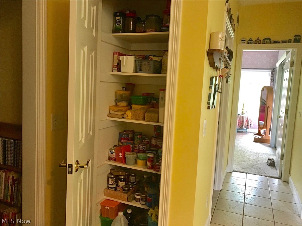 Connecticut Western Reserve - Residential