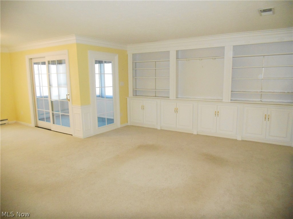Silver Lake Towers Condo - Residential