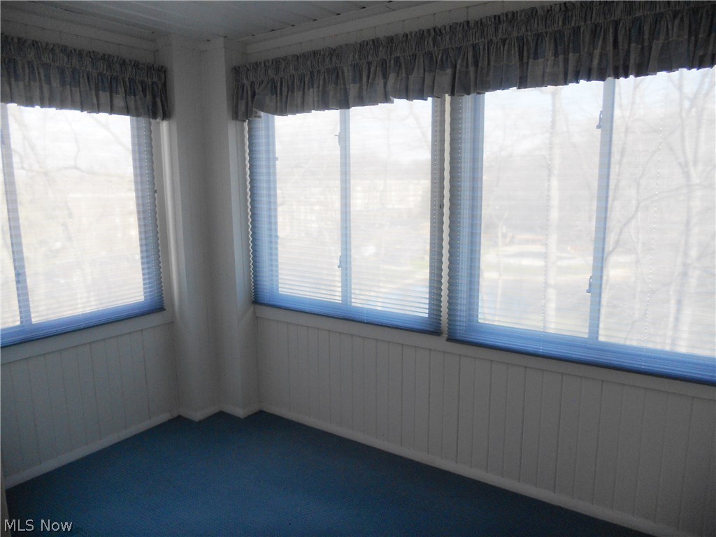 Silver Lake Towers Condo - Residential
