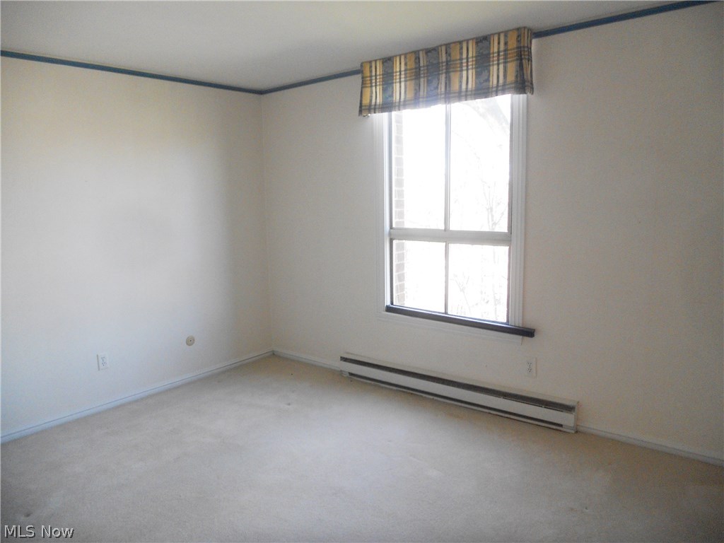 Silver Lake Towers Condo - Residential
